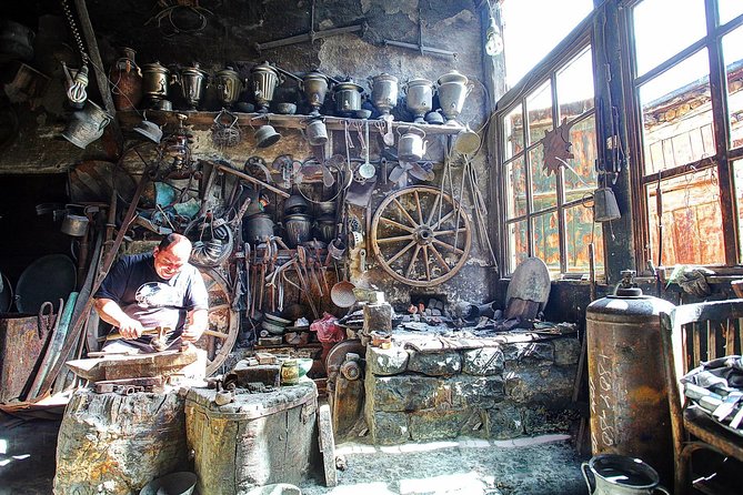 Independent tour to Shamakhi & Lahij - Food, walking, and what to bring
