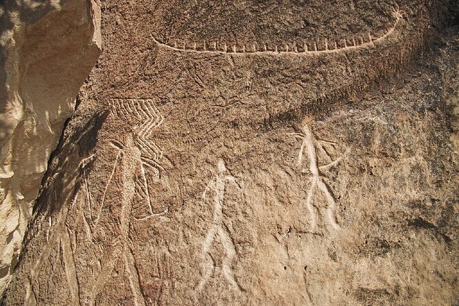 Majestic Journey to Qobustan and Absheron - Qobustan’s carvings and two ways to read the past