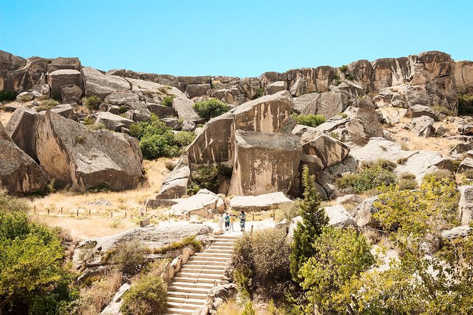 Mud Volcanoes & Gobustan tour (Group & Private) - Guides can make or break the minivan ride