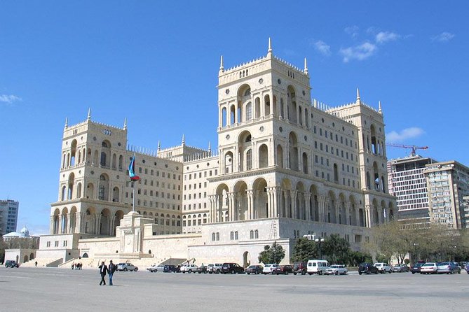 Old and Modern Baku City Private Tour - Who should choose this Baku tour