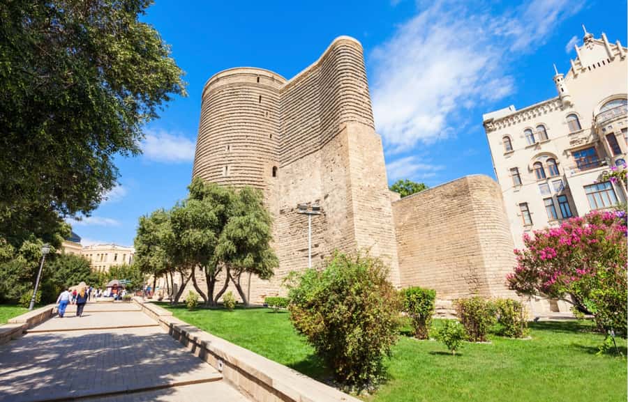 Old and Modern Baku City Tour - Who should book this Baku tour
