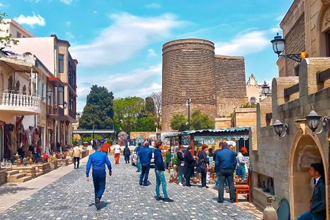 Old and Modern Baku Tour ( Day & Night Time) - Miniature books and the Shirvanshahs
