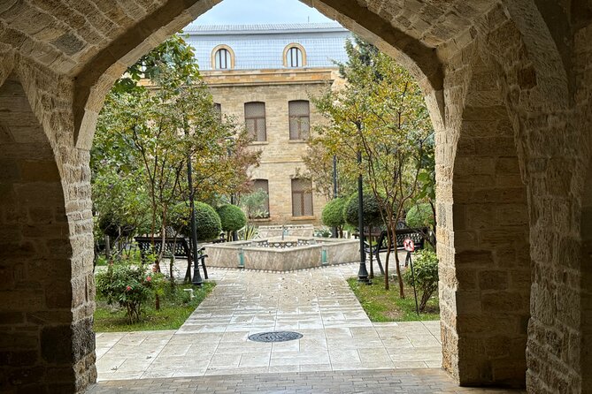 Old City tour - Spending an hour at the Palace of the Shirvanshahs