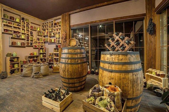 Organic Wine Tour Shamakhi with Local Lunch - Why the private format changes the day