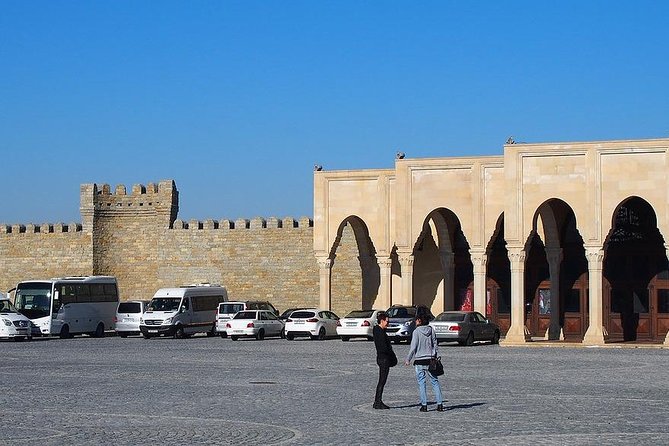 Private Ateshgah & Yanardag Tour - What a private car and guide change