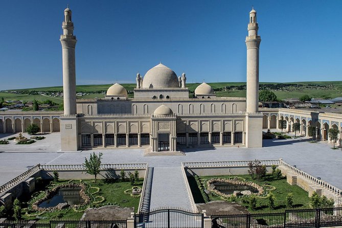 Private Sheki Tour - The Palace of Shaki Khans and its nail-free construction
