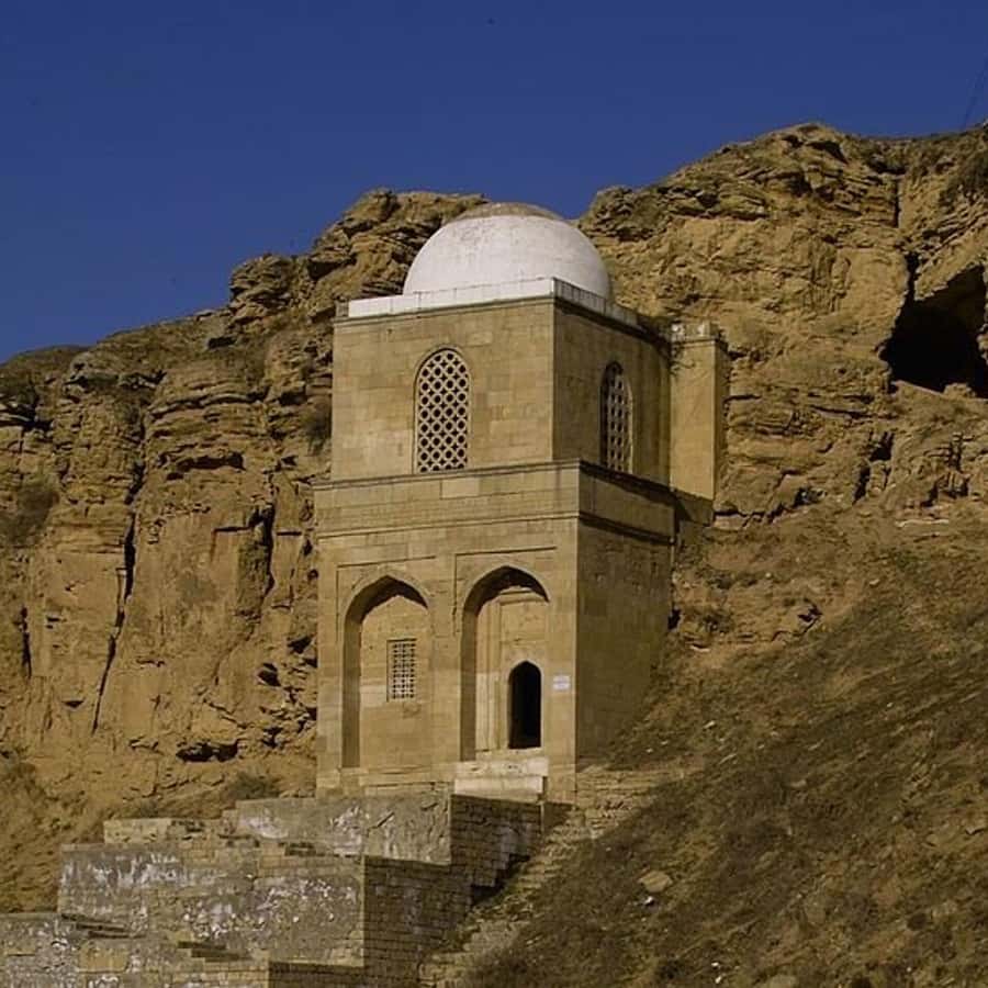 Shamakhi and Gabala Guided Day Tour - Seven Beauties Waterfall and a short nature stop