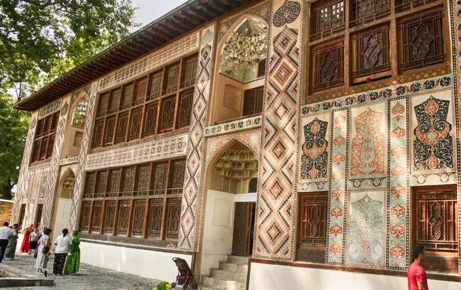 Sheki group Tour from Baku with guide - Why Sheki makes a worthwhile day from Baku