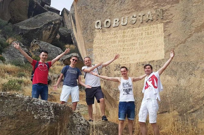 Small-Group Day Trip to Gobustan, Mud Volcanoes, Ateshgah & Yanar Dagh - Ateshgah explains Azerbaijan’s fire traditions