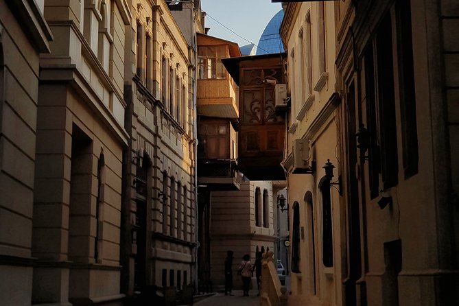 The Best Baku City Tour - Palace of Happiness and the city’s oil-rich past